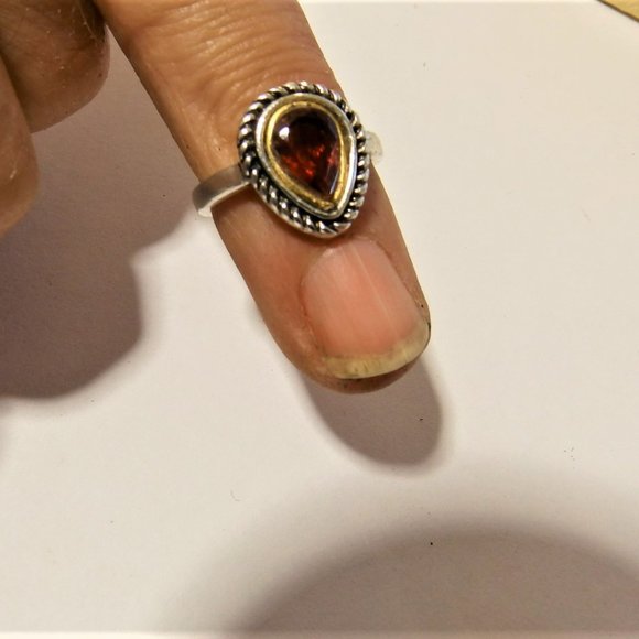 Red garnet pear ring Gold and silver tone mixed metal and certified - Picture 2 of 7